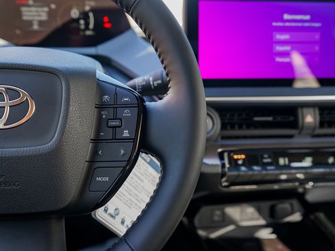 New 2026 Toyota Prius XLE image 19