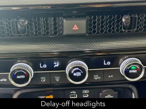 Used 2025 Honda CR-V EX-L image 19