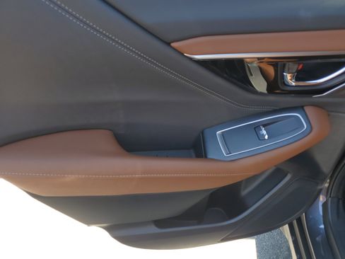 Used 2025 Subaru Outback Touring XT w/ Popular Package #2 image 10