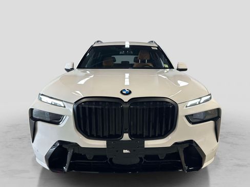 Used 2024 BMW X7 xDrive40i w/ Executive Package AWD/4WD image 7