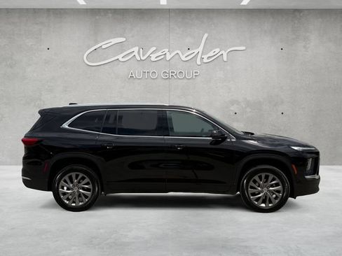 Used 2026 Buick Enclave Preferred FWD image 17
