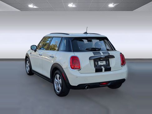 Used 2020 MINI Cooper 4-Door Hardtop w/ Storage Package image 3
