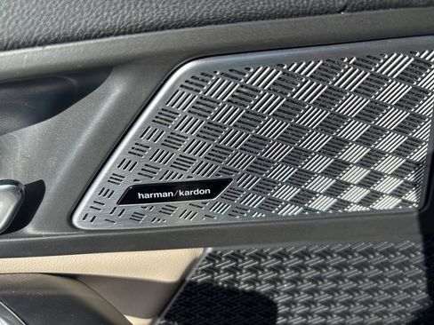 Used 2025 BMW X1 xDrive28i w/ Technology Package image 31