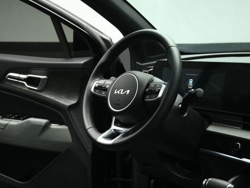 Used 2025 Kia Sportage X-Line w/ Premium Package AWD/4WD image 67