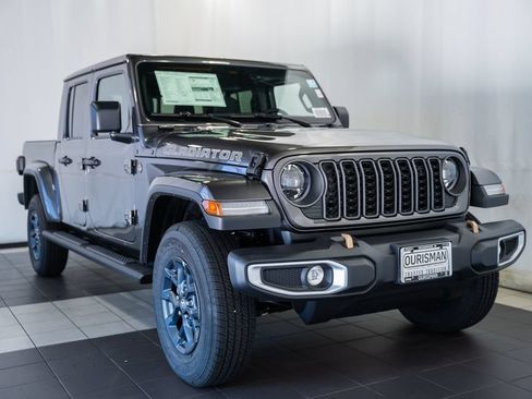 New 2026 Jeep Gladiator Sport AWD/4WD image 1