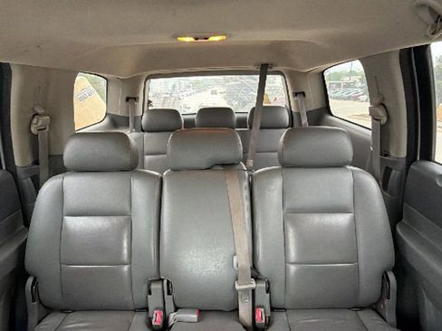 Used 2006 Dodge Durango SLT RWD image 13