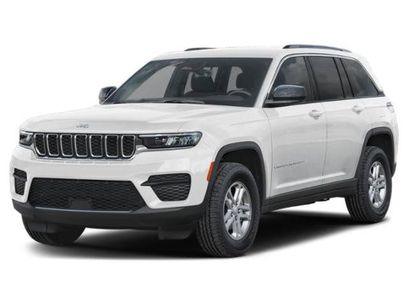 Used 2025 Jeep Grand Cherokee Altitude
