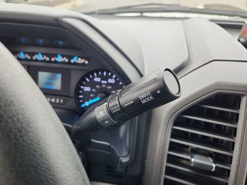 Used 2022 Ford F250 XL w/ Power Equipment Group AWD/4WD image 43