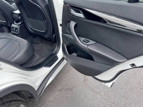 Used 2019 BMW X1 xDrive28i w/ Convenience Package AWD/4WD image 18