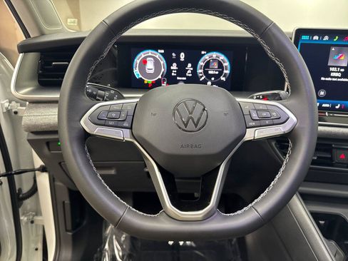 New 2026 Volkswagen Tiguan S FWD image 22