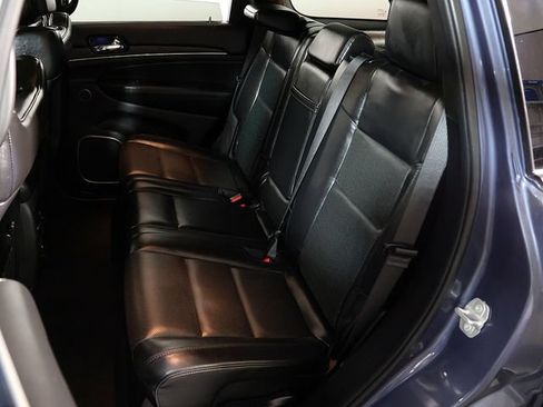 Used 2020 Jeep Grand Cherokee High Altitude AWD/4WD image 14
