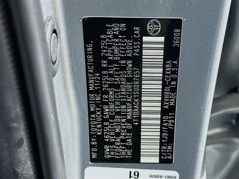 Used 2025 Toyota Camry LE image 12