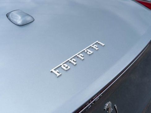 Used 2017 Ferrari California T image 15