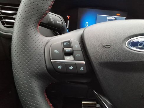 Certified 2023 Ford Escape ST-Line w/ Tech Pack #1 image 17