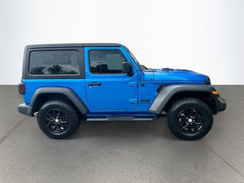 Used 2023 Jeep Wrangler Sport AWD/4WD image 3
