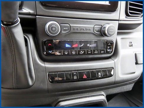 New 2026 RAM ProMaster 2500 w/ Convenience Group image 15