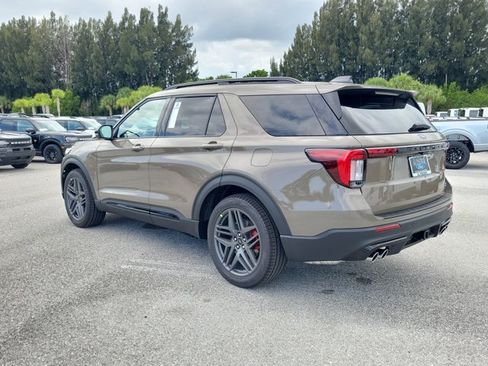 New 2026 Ford Explorer ST w/ Sun And Sound Package AWD/4WD image 7