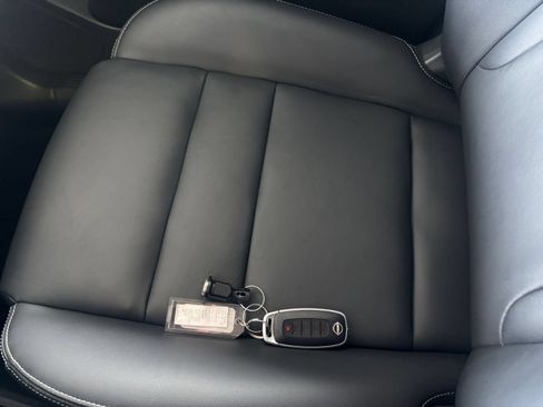Used 2026 Nissan Rogue SL FWD image 21
