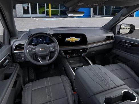 New 2025 Chevrolet Suburban High Country image 15