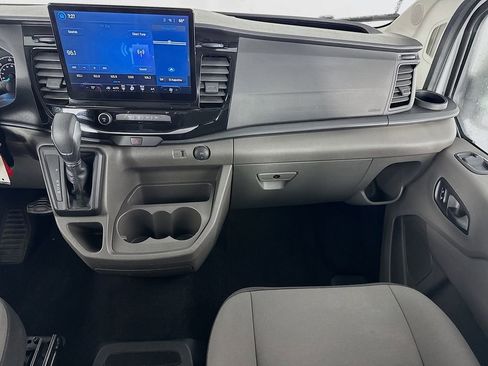 Used 2023 Ford Transit 350 XLT image 23