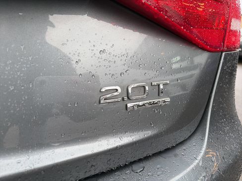 Used 2009 Audi A4 2.0T Premium image 7