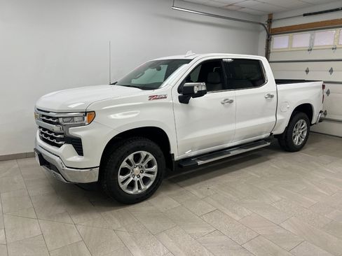 New 2026 Chevrolet Silverado 1500 LTZ w/ Z71 Off-Road Package image 9