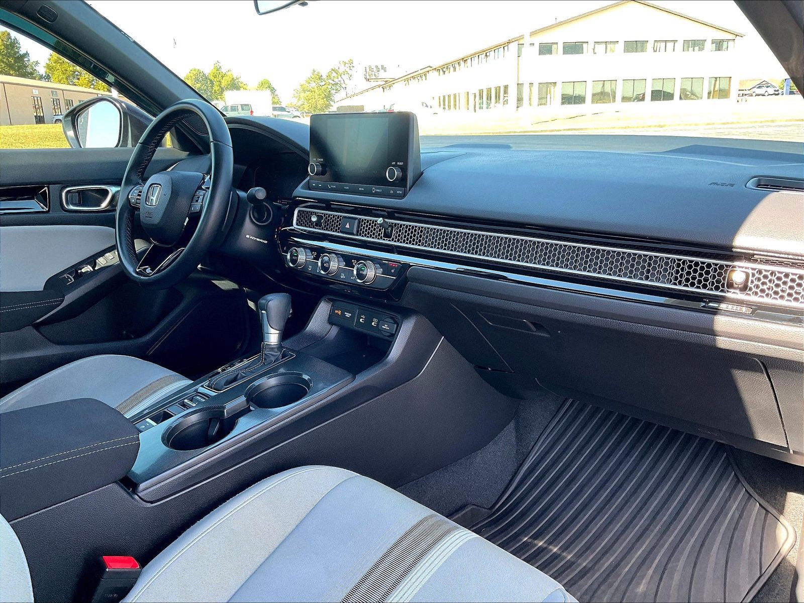 Certified 2025 Honda Civic Sport image 28