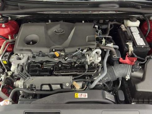Used 2024 Toyota Camry LE image 31