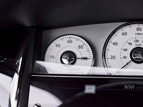 Used 2018 Rolls-Royce Ghost RWD image 74