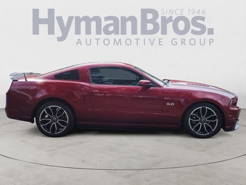 Used 2014 Ford Mustang GT Premium RWD image 2