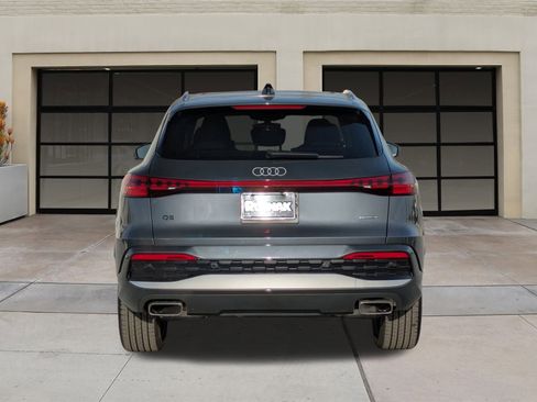 New 2025 Audi Q5 Premium Plus image 5