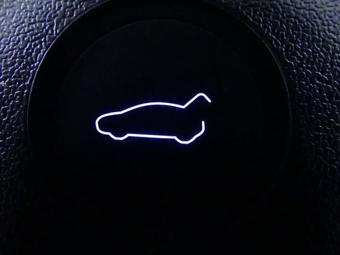 Used 2023 Tesla Model 3 Standard Range RWD image 27