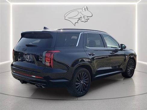 Used 2025 Hyundai Palisade Calligraphy AWD/4WD image 4