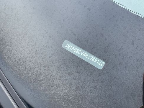 Used 2024 Nissan Sentra SV image 29