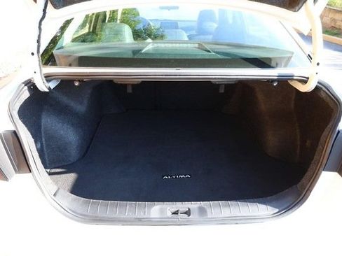 Certified 2024 Nissan Altima 2.5 SR FWD image 7