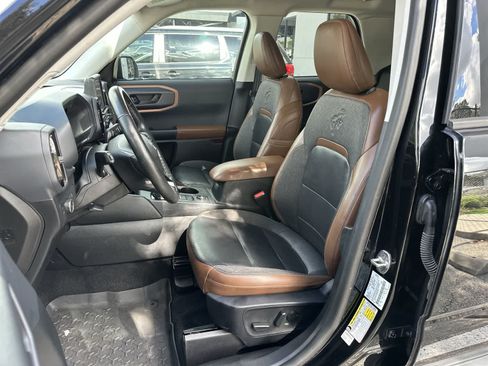 Used 2021 Ford Bronco Sport Outer Banks w/ Outer Banks Package (96D) AWD/4WD image 3