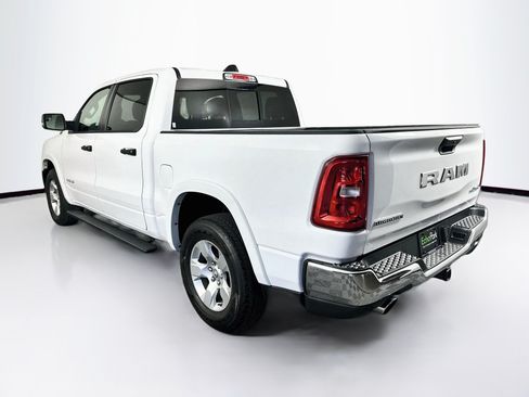 Used 2025 RAM 1500 Big Horn AWD/4WD image 5