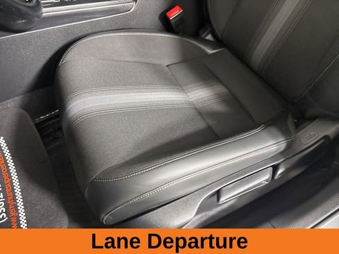 Used 2022 Honda Civic Sport image 10