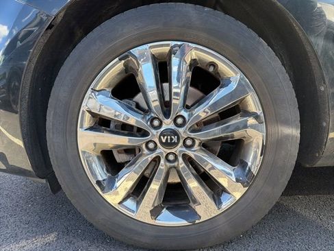 Used 2015 Kia Sedona SX Limited image 5