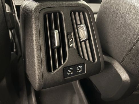 Used 2023 BMW X1 xDrive28i w/ Premium Package image 32