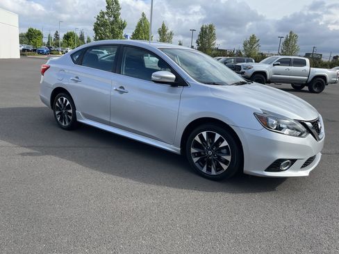 Used 2018 Nissan Sentra SR Turbo FWD image 7
