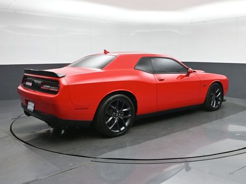 Used 2022 Dodge Challenger R/T w/ Plus Package RWD image 7