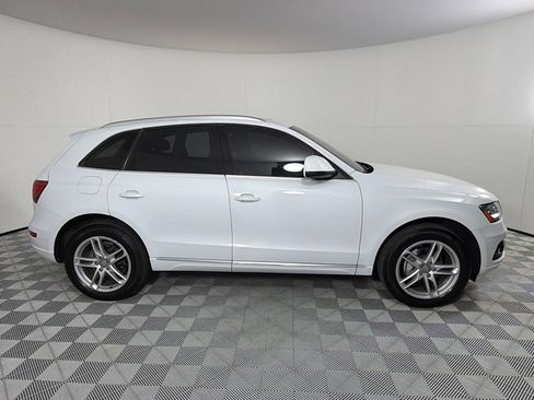 Used 2014 Audi Q5 2.0T Premium Plus w/ Premium Plus Package AWD/4WD image 4