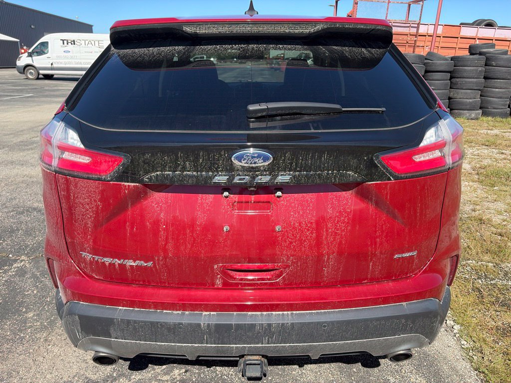 Used 2024 Ford Edge Titanium w/ Equipment Group 301A AWD/4WD image 4