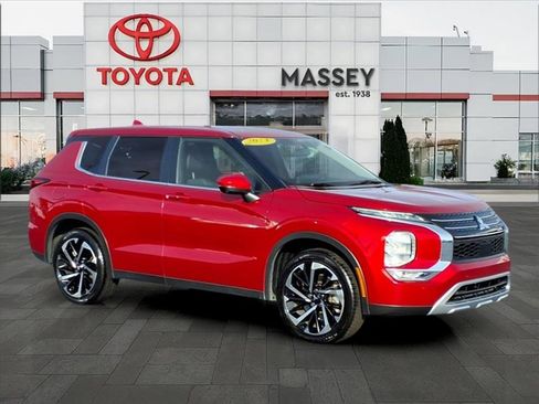 Used 2024 Mitsubishi Outlander SE image 24