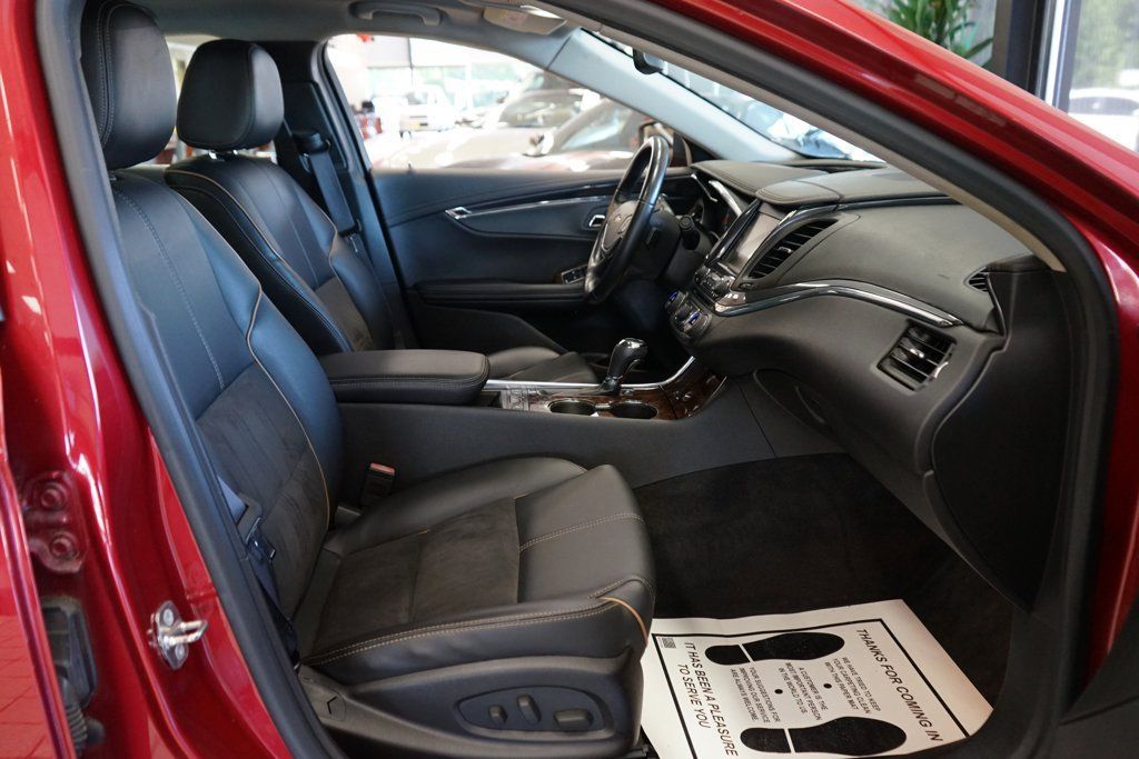 Used 2015 Chevrolet Impala LT FWD image 39