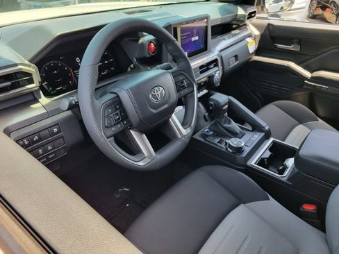 New 2026 Toyota Tacoma TRD Off-Road AWD/4WD image 5