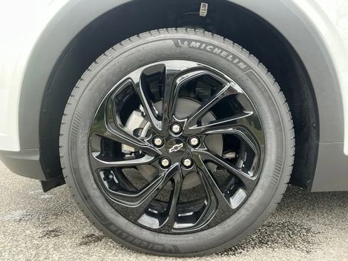 New 2027 Chevrolet Bolt RS FWD image 13