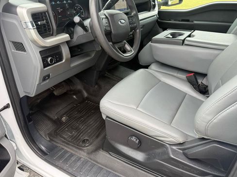 Used 2023 Ford F350 XL AWD/4WD image 16