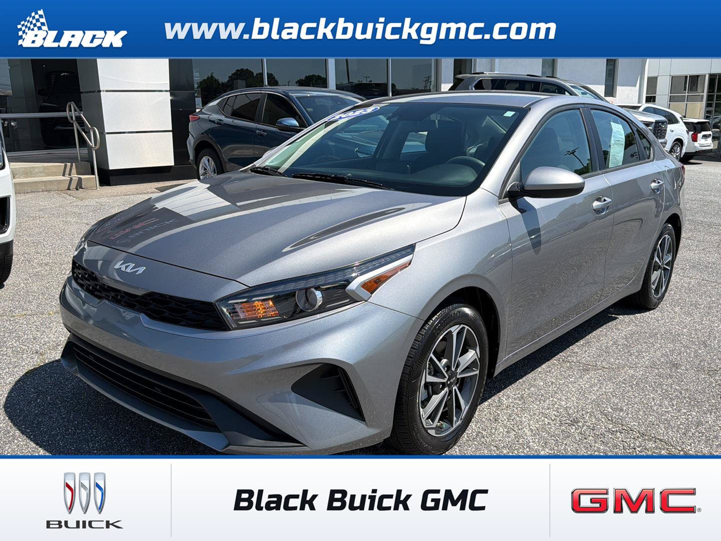 Used 2023 Kia Forte LXS FWD image 1